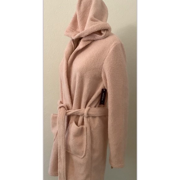 Ambrielle Sleepwear Robe Sz Small Women Soft Pink With Hood - Picture 6 of 11